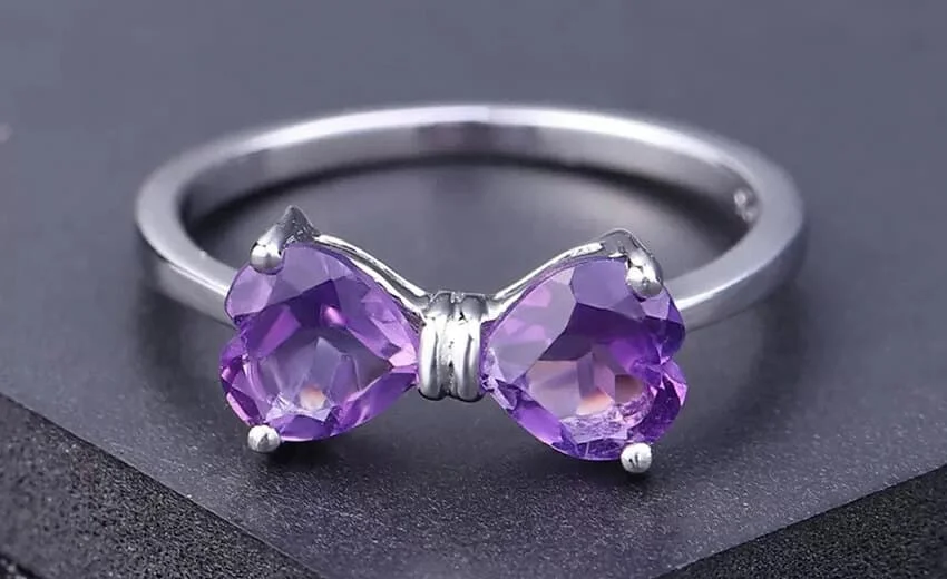 Vòng trầm hương từ thiên nhiên - Ngọc Trầm Hương
