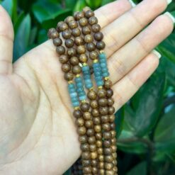 Vòng trầm hương từ thiên nhiên - Ngọc Trầm Hương Vòng trầm hương từ thiên nhiên - Ngọc Trầm Hương