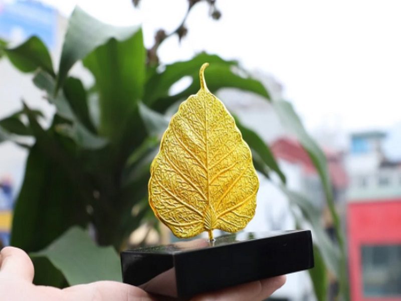 Vòng trầm hương từ thiên nhiên - Ngọc Trầm Hương Lá bồ đề mạ vàng