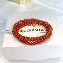 Vòng trầm hương từ thiên nhiên - Ngọc Trầm Hương Chuỗi đeo tay đá garnet 5li (1)