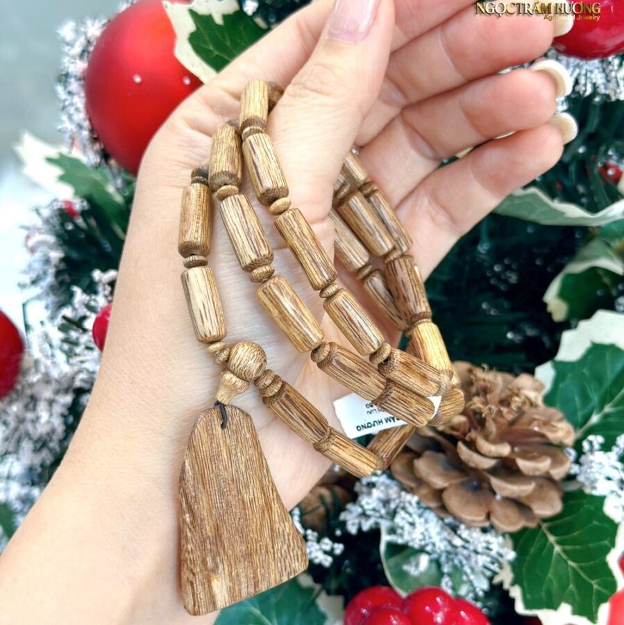 Chuỗi trầm banh Việt Khánh Hòa tự nhiên