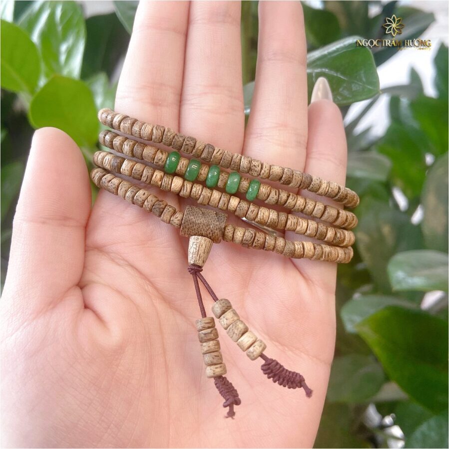 Chuỗi trầm nút banh CPC 4 li tự nhiên (3)
