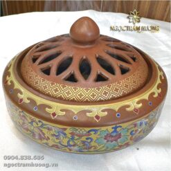 Vòng trầm hương từ thiên nhiên - Ngọc Trầm Hương Lư đốt trầm bằng sứ Bát Tràng màu nâu vàng